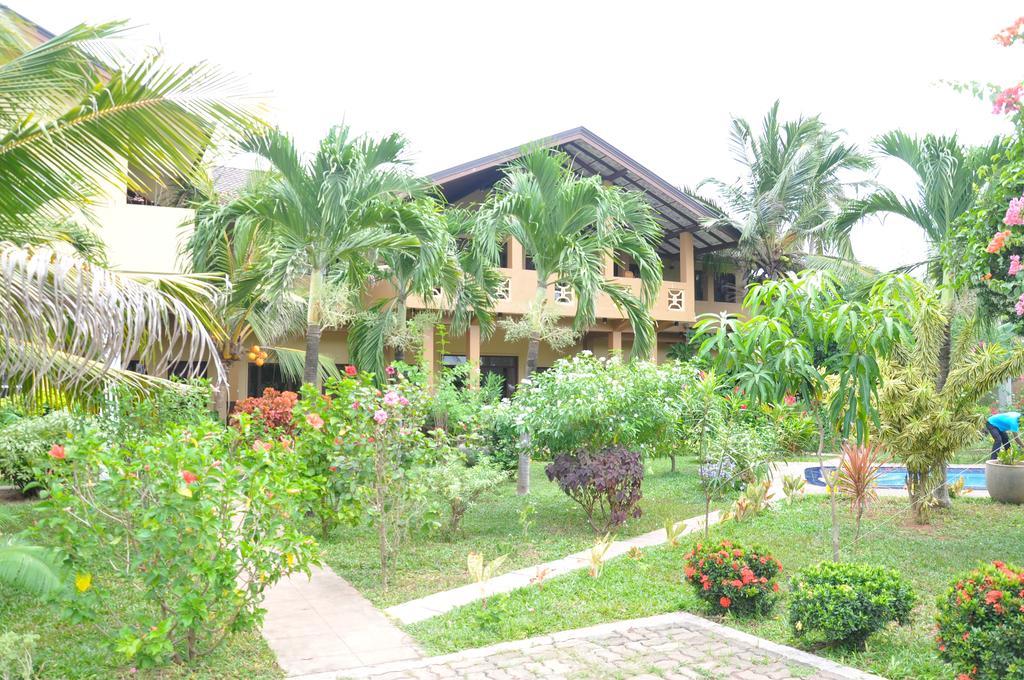 Solomon Beach Hotel Marawila Room photo
